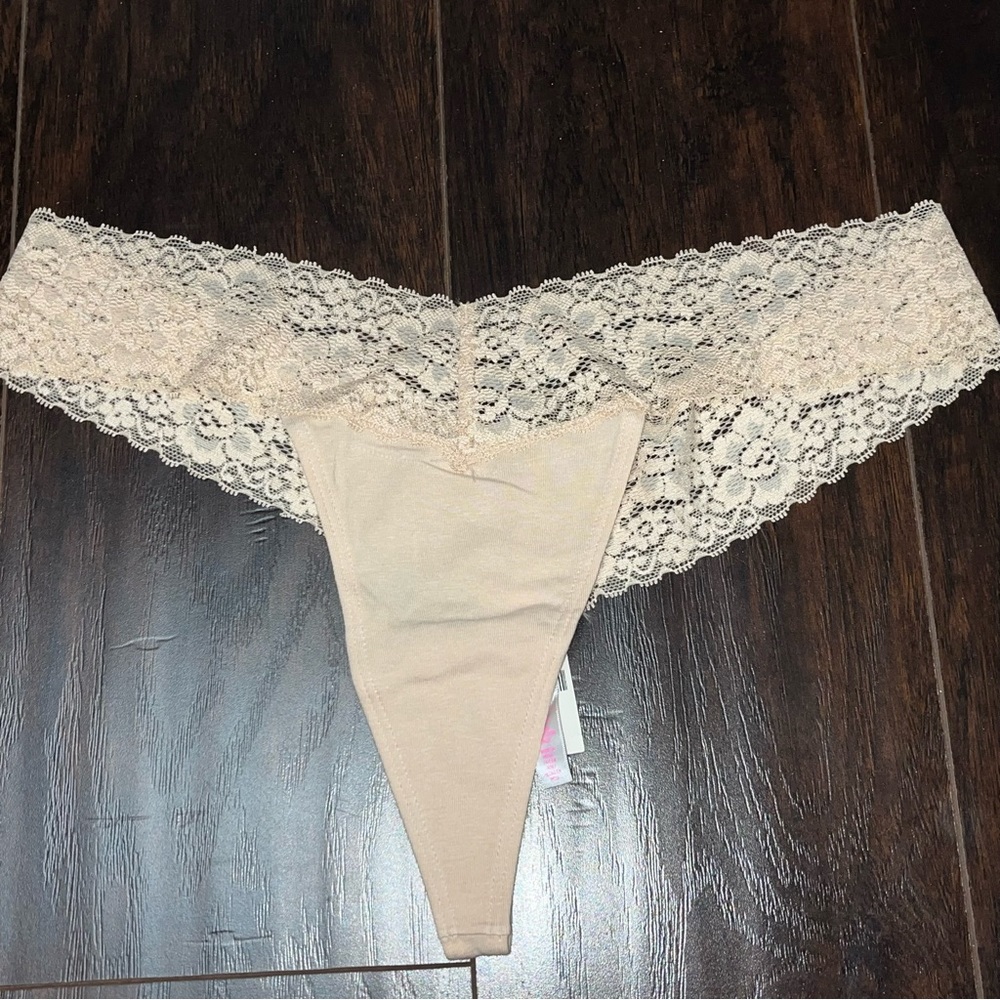 NWT Victoria’s Secret Panty